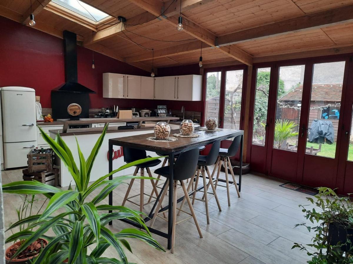 A Ribeira Bed & Breakfast Chateauroux Exterior photo